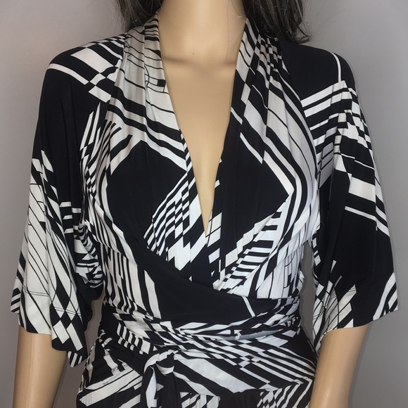 BCBG Wrap Dress V-Neck Full Back Mid Sleeves - Picture 3 of 12